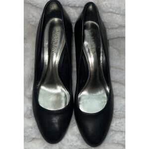 LAUREN RALPH LAUREN leather pump shoes‎ 8.5 B Hala black closed Toe.